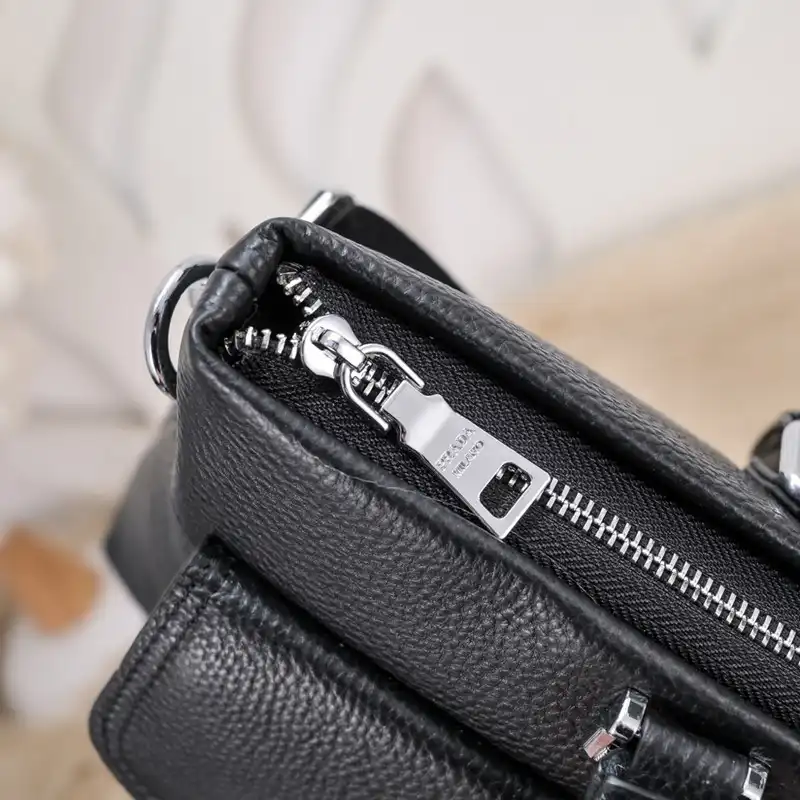 Pra*a bag 2301yz0032