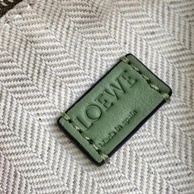 L0ew* bag 2305ht0024