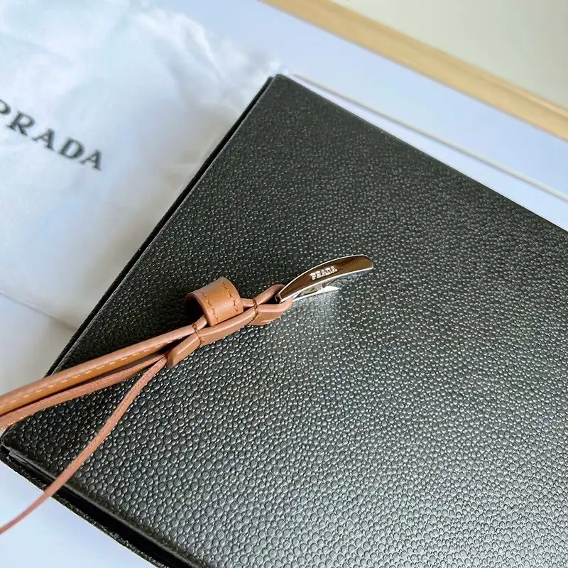 Pra*a belts 2306xf0157