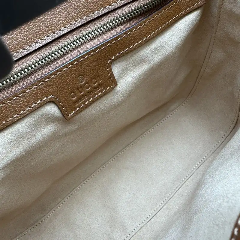 G*u*i bag 2306ya0074