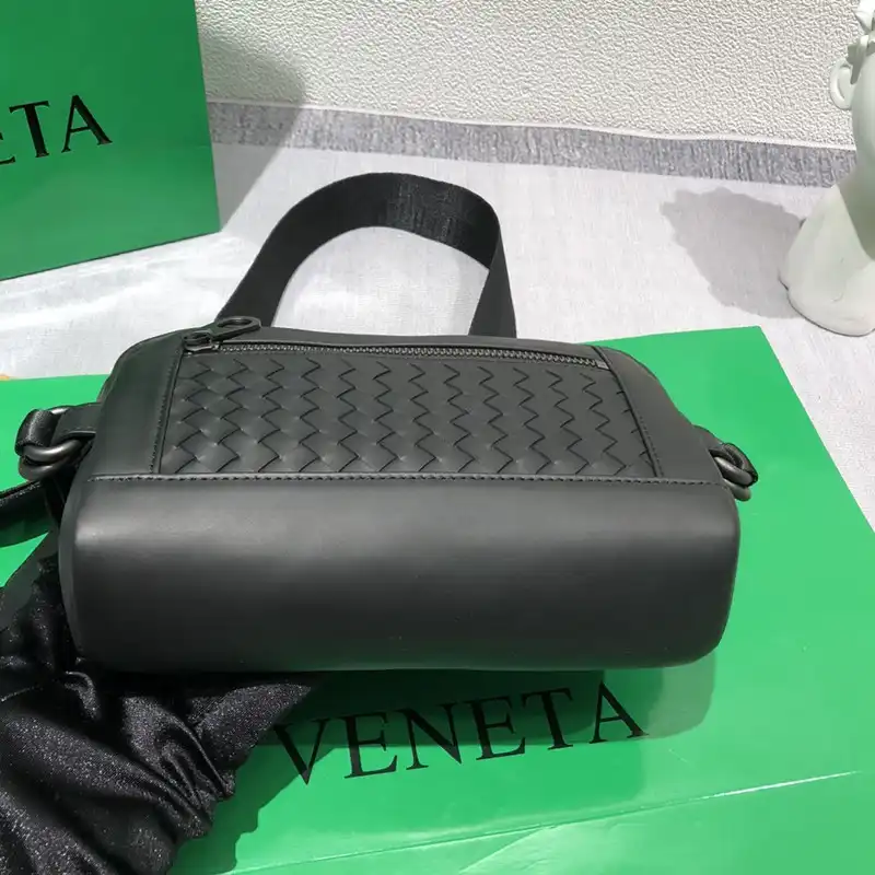 b0tt*ga Ven*ta bag 2306yz0010