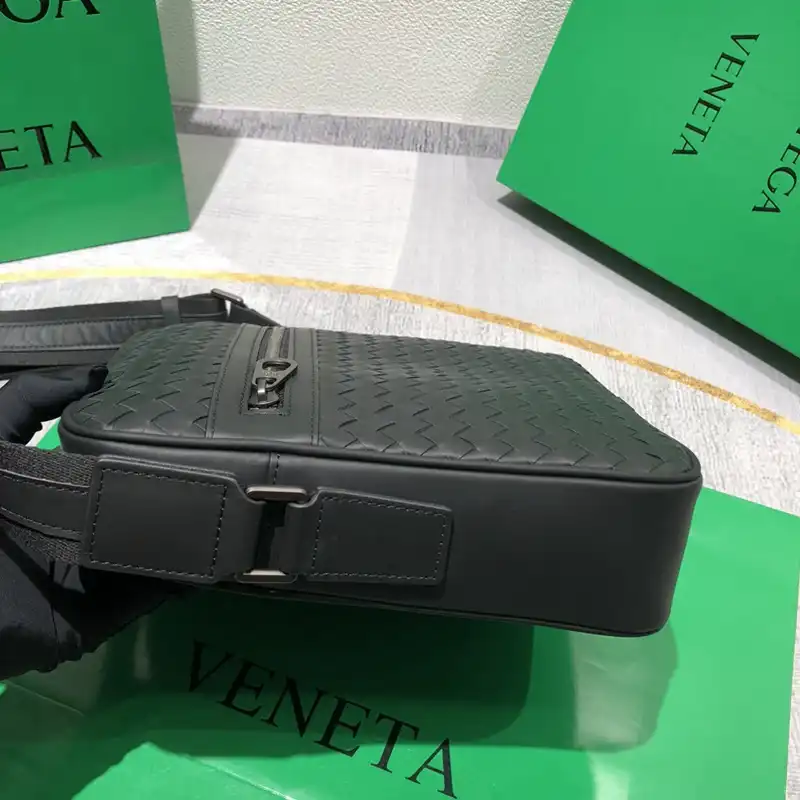 b0tt*ga Ven*ta bags 2401ya0082