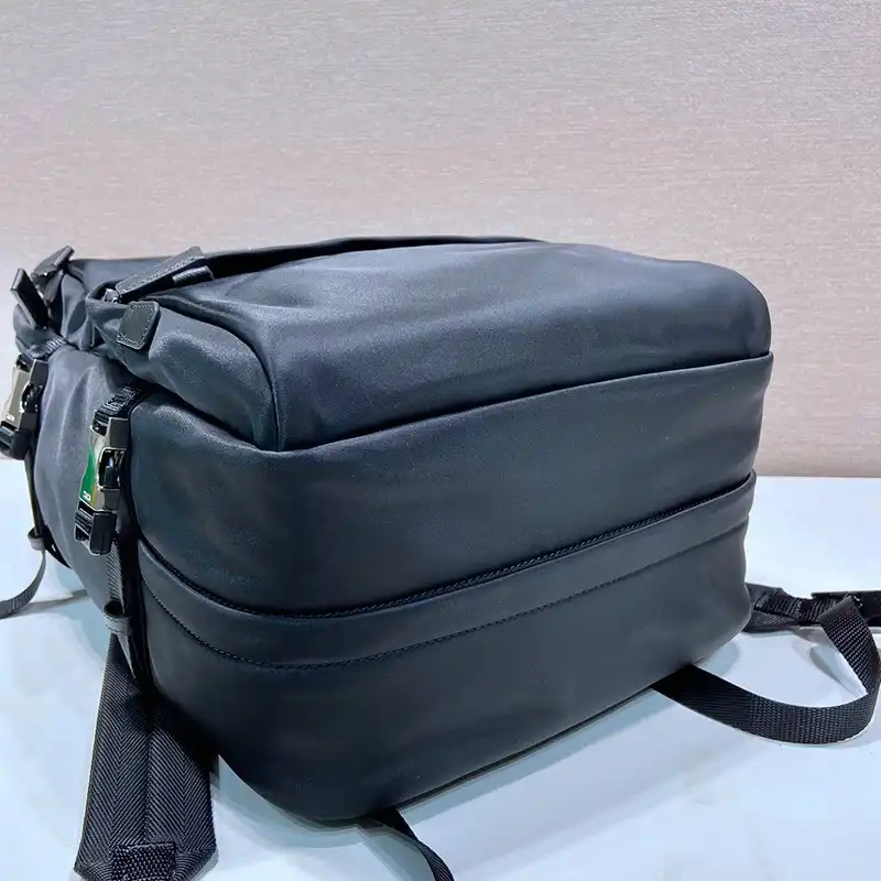 Pra*a bags 2401ya0089
