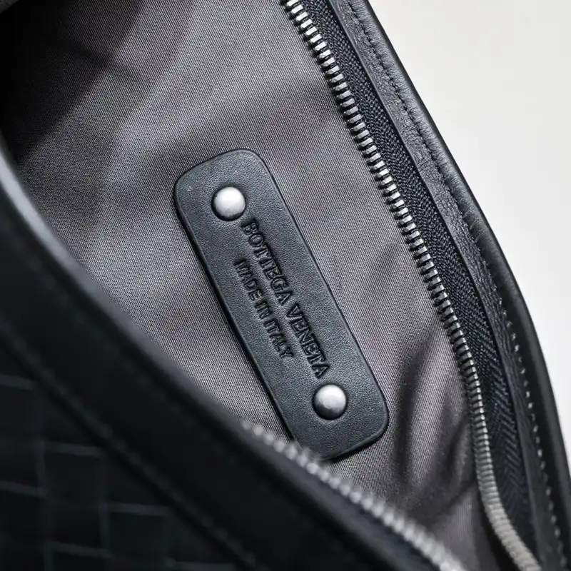 b0tt*ga Ven*ta bags 2401ya0115