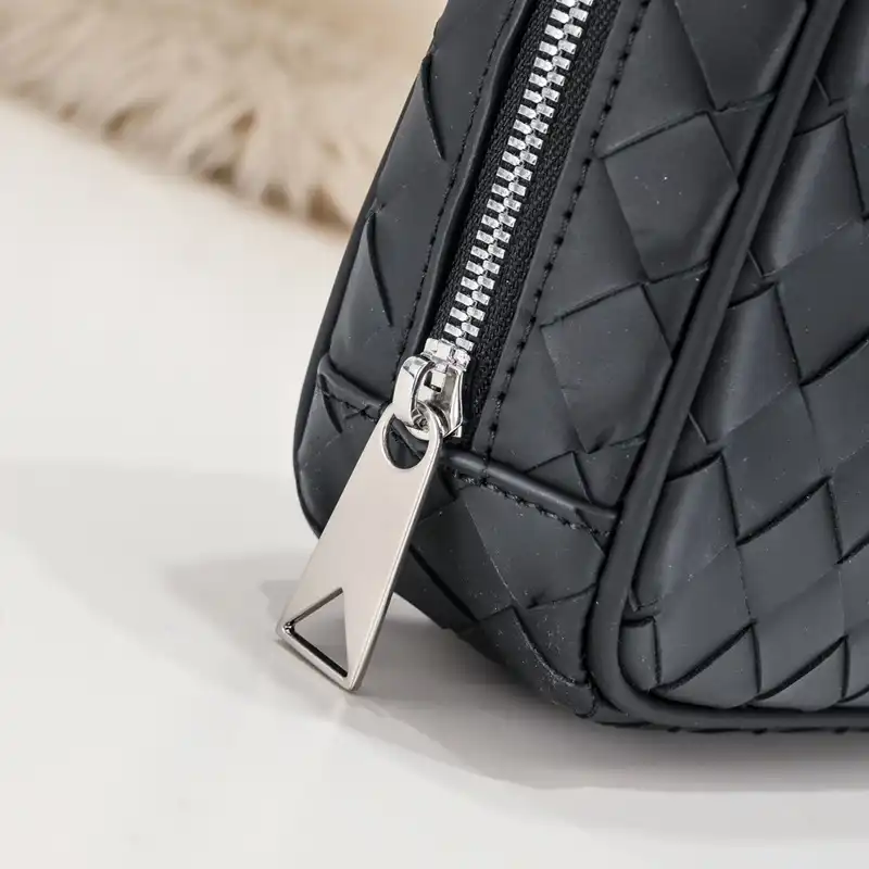 b0tt*ga Ven*ta bags 2401ya0117