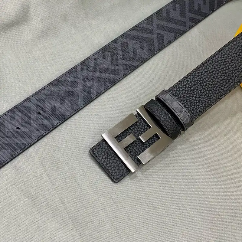F**di belts 2403xa0240