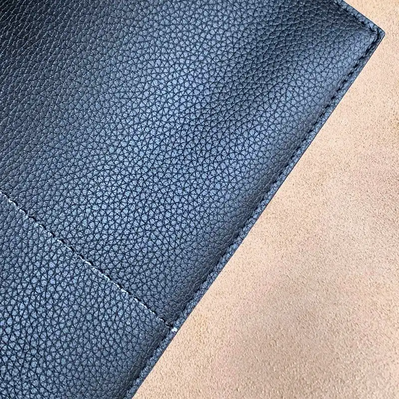 L0ew* bags 2404ya0116