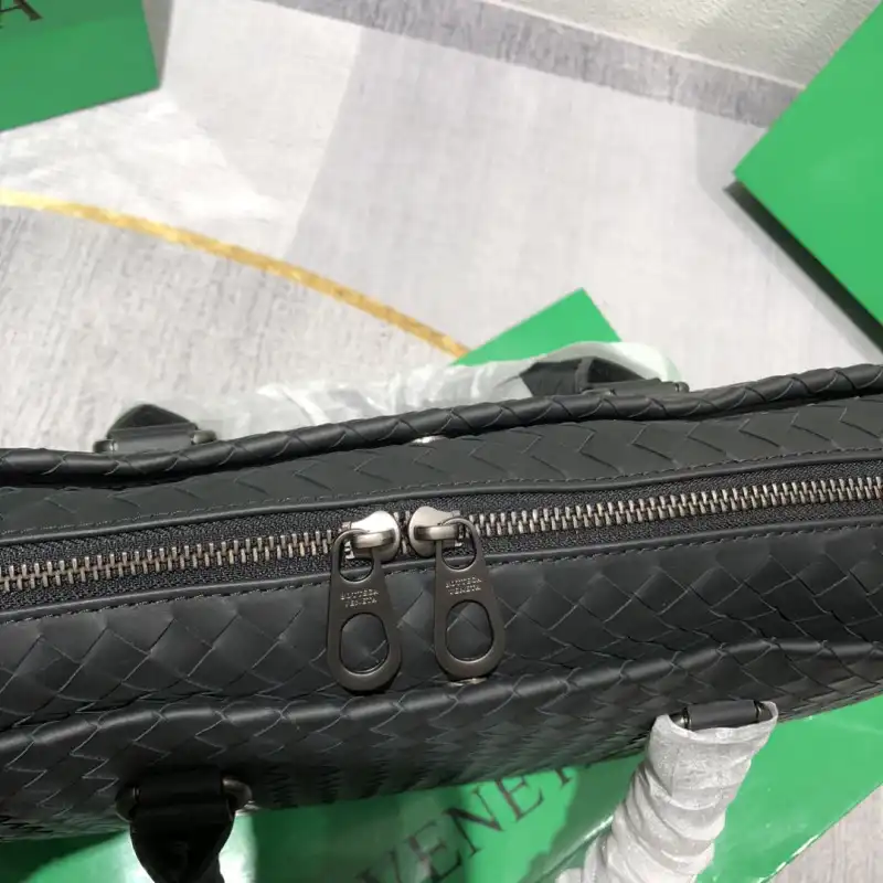 b0tt*ga Ven*ta bags 2406ya0019