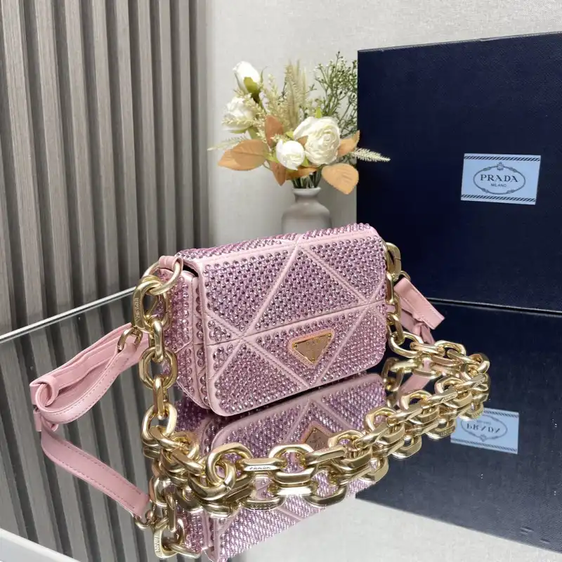 Pra*a bags 2406ya0086