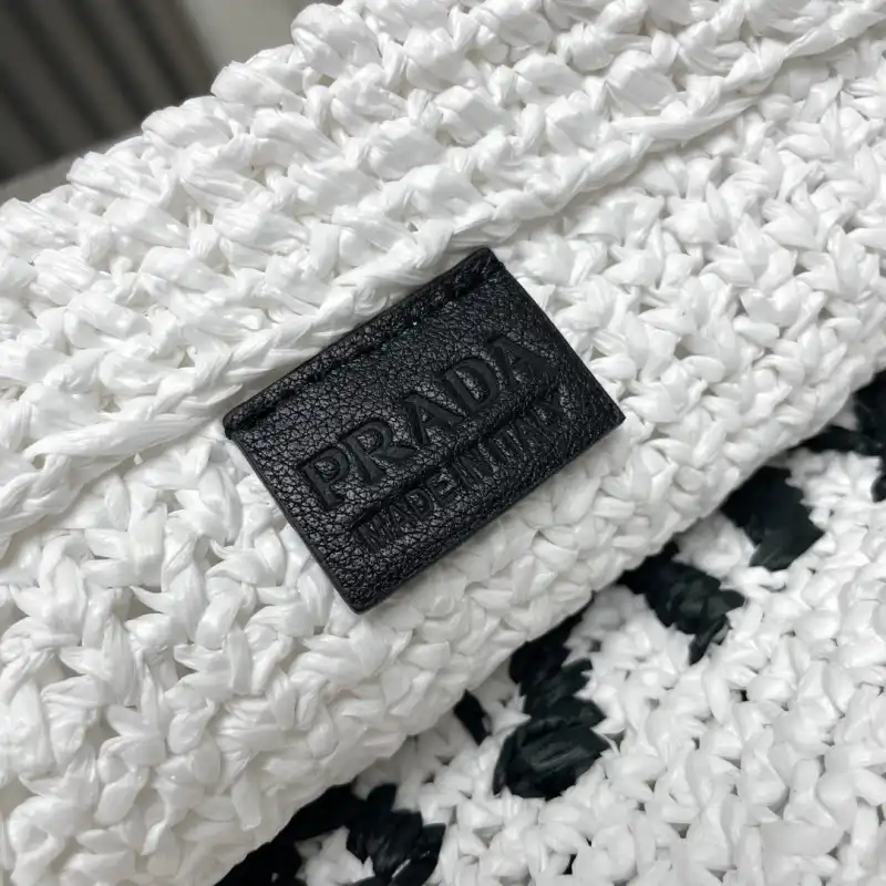 Pra*a bags 2406ya0101