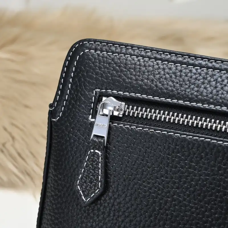 H**me5 bags 2406ya0112