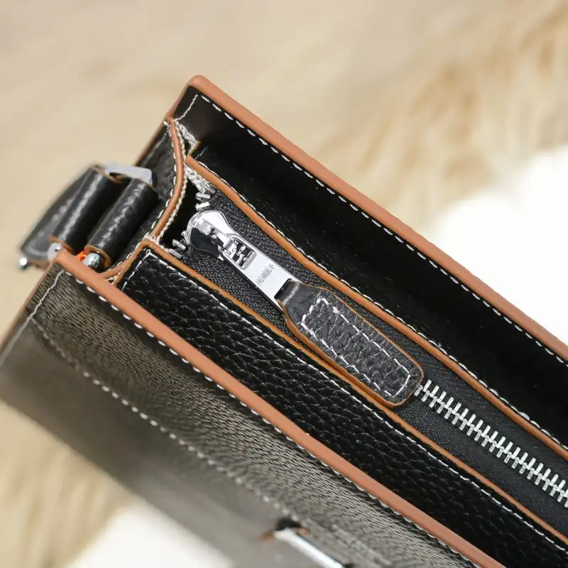 H**me5 bags 2406ya0122