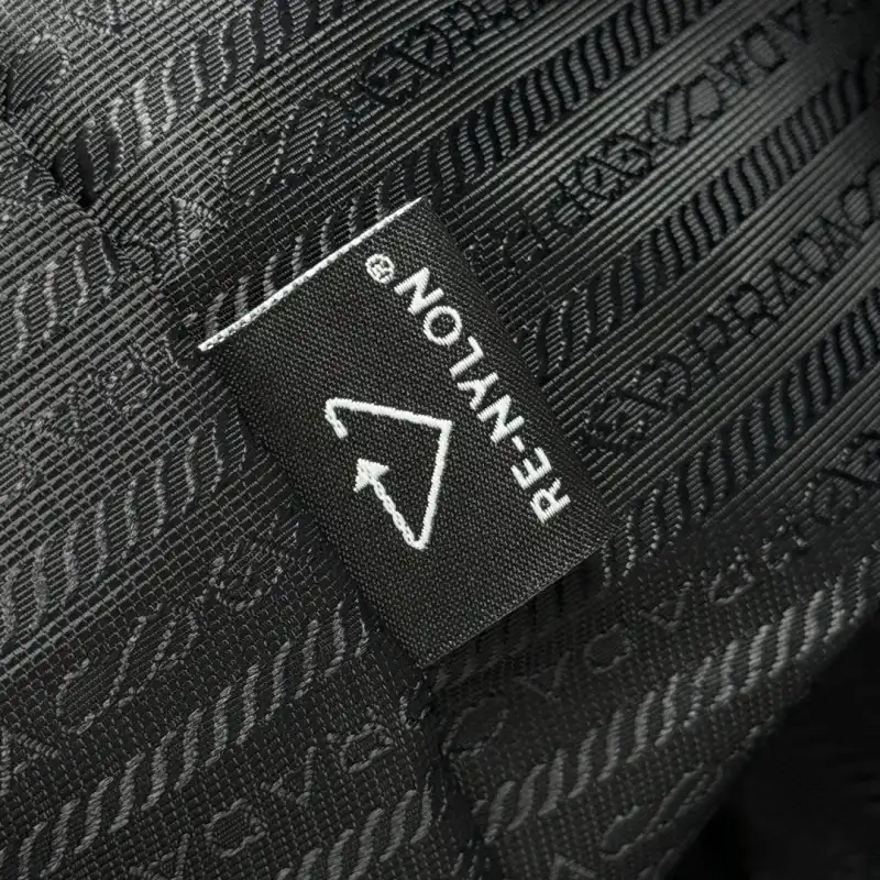 Pra*a bags 2407yz0002