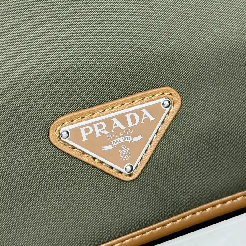 Pra*a bags 2407yz0052