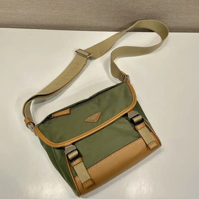 Pra*a bags 2407yz0056