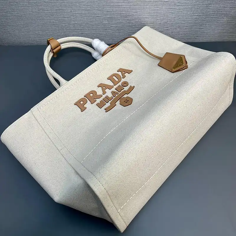 Pra*a bags 2407yz0070