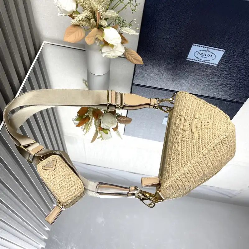 Pra*a bags 2407yz0138