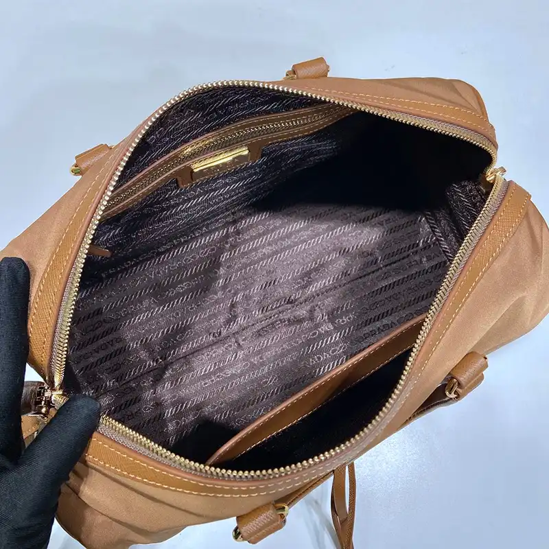 Pra*a bags 2408ya0178