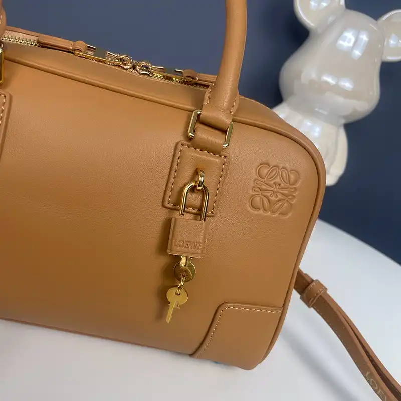 L0ew* bags 2408ya0225