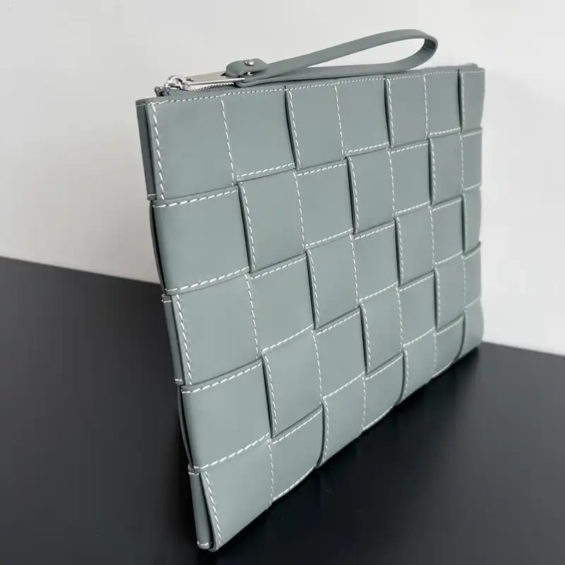 Bottega Veneta Bags 2409SF0010