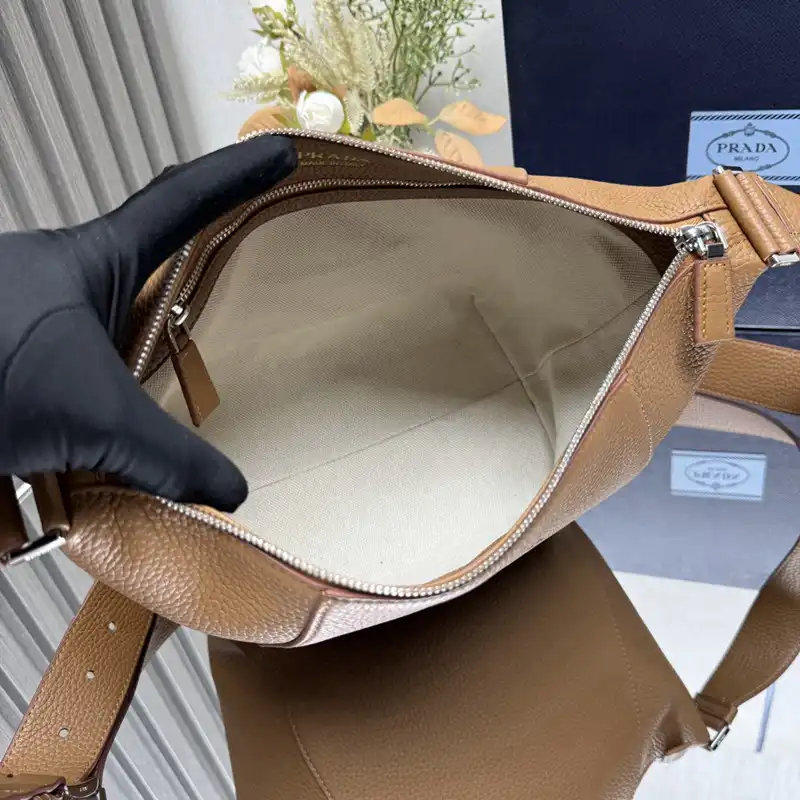 Pra*a bags 2410ya0009