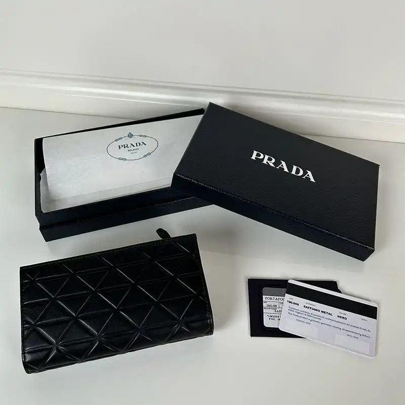 Pra*a bags 2411ya0012