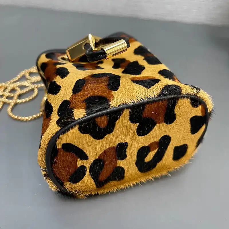 Pra*a bags 2411ya0018