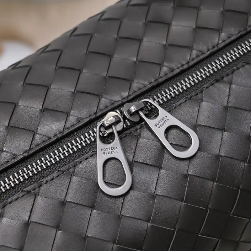 b0tt*ga Ven*ta bags 2411ya0041