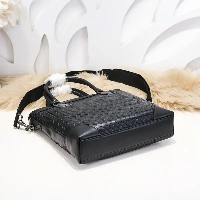 b0tt*ga Ven*ta bags 2411ya0042