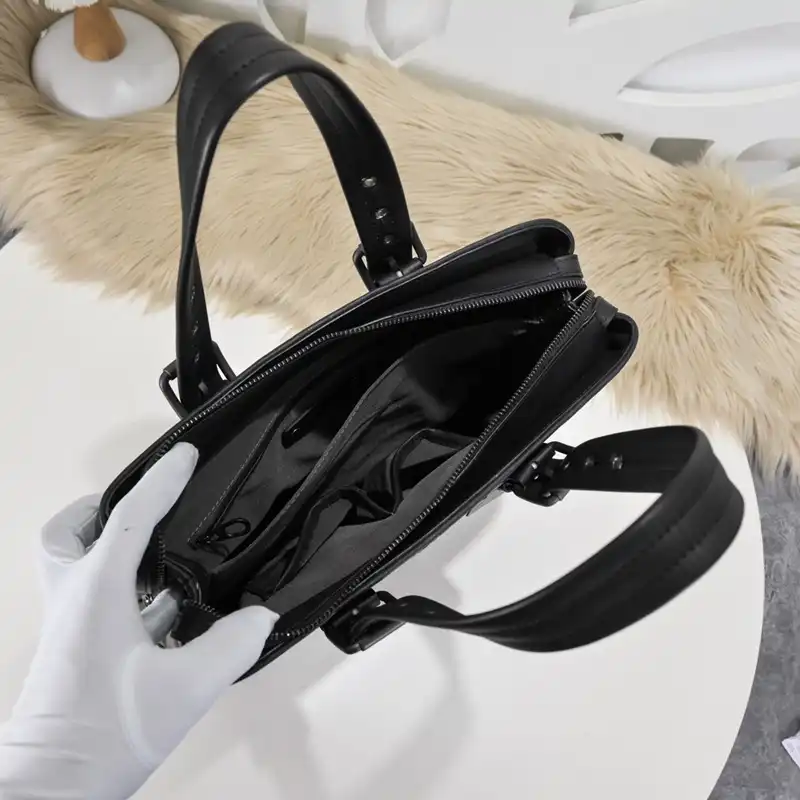 b0tt*ga Ven*ta bags 2411ya0052