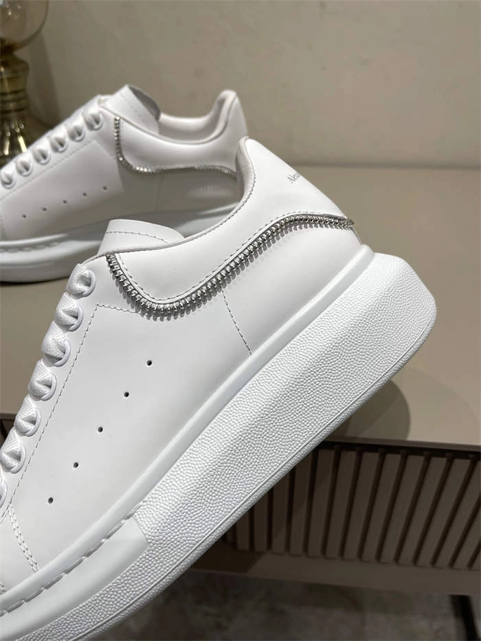 a1exa*der Mcqv*en oversized versatile 2578