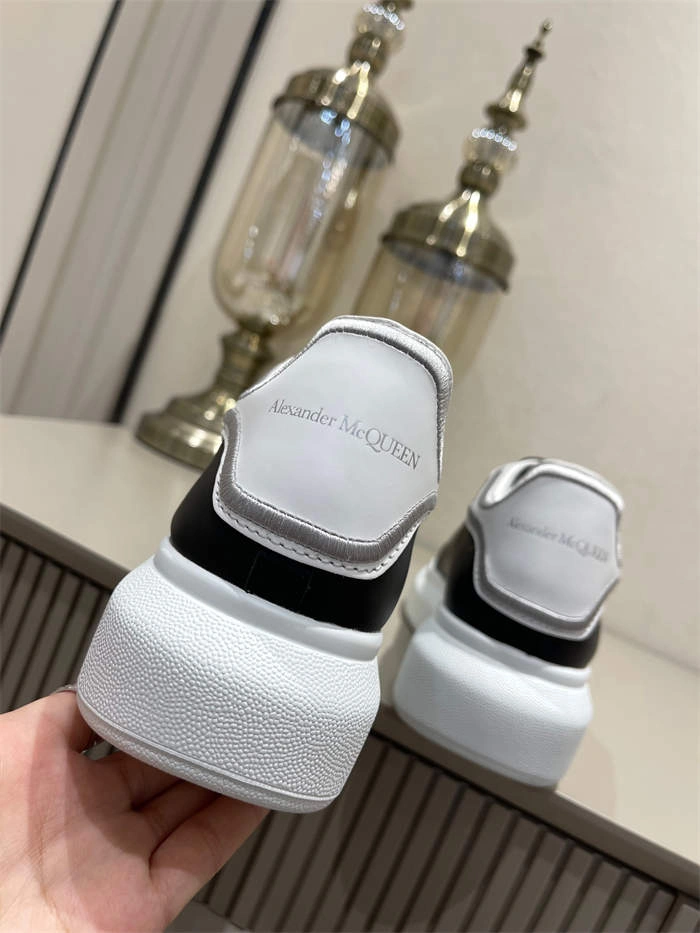 a1exa*der Mcqv*en oversized sleek 2586