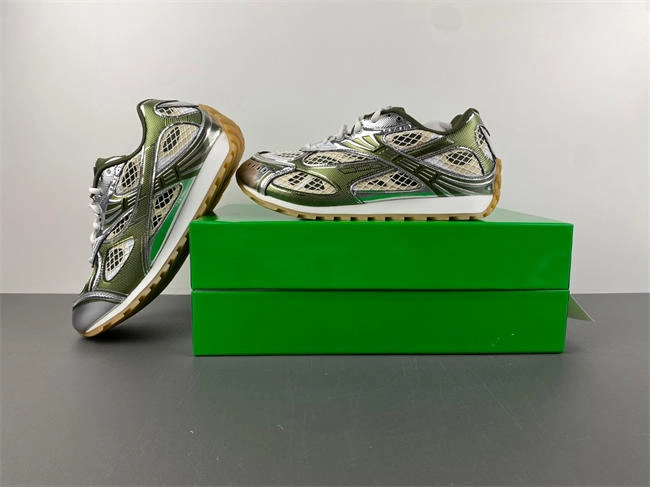 Bottega Veneta Orbit Surf  741357 V2X40 Attractive 2596