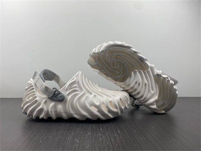 Compact Crocs Pollex Clog by Salehe Bembury Stratus 207397-1CN 5603