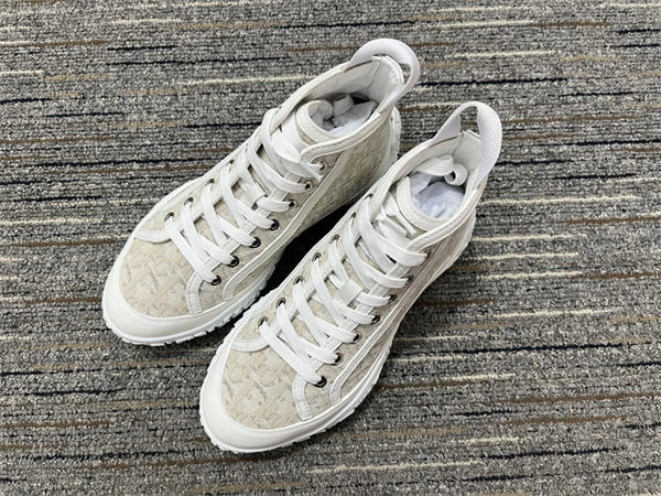 D10r b minimalist 1365