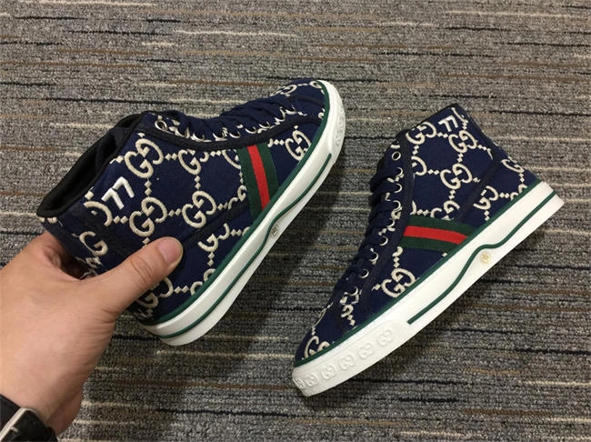 G*u*i high top sneaker classic 198