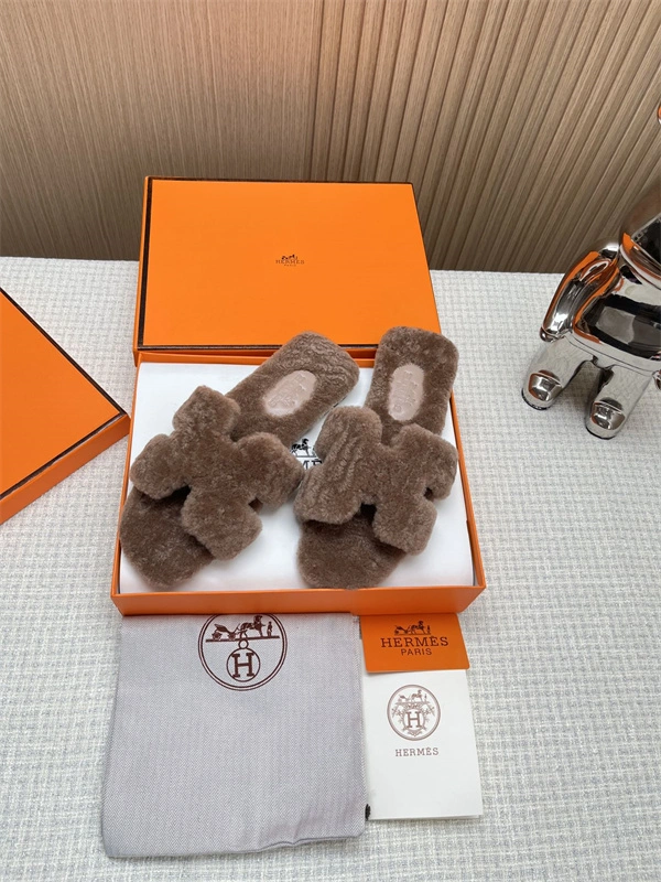 h slipper S*pportive 2383