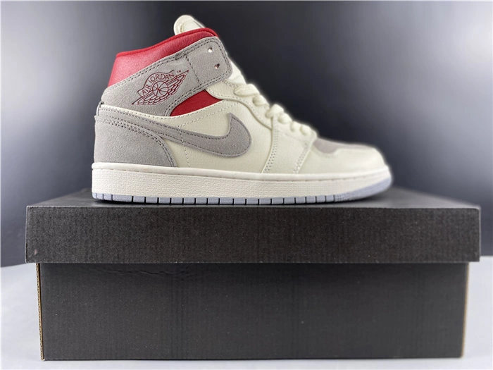 Jordan1 Mid Sneakersnstuff 20th Anniversary CT3443- Effortless 3750