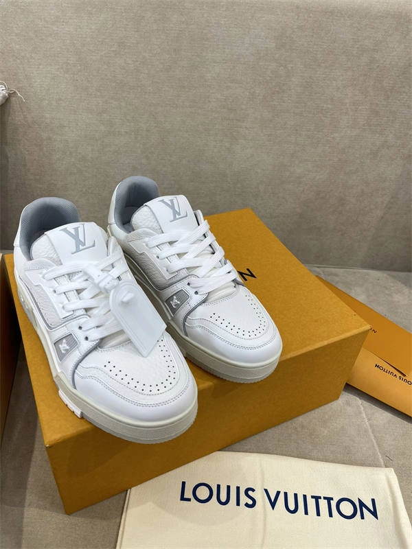 LV MoistureWicking 1856