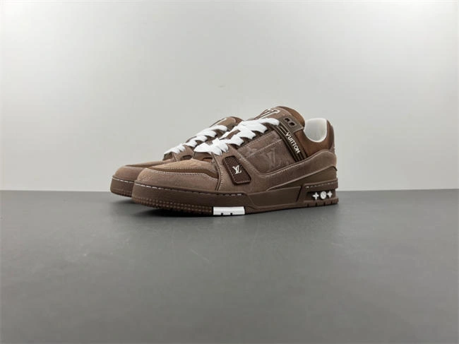 ZeroBulk Louis Vuitton LV trainer 1656