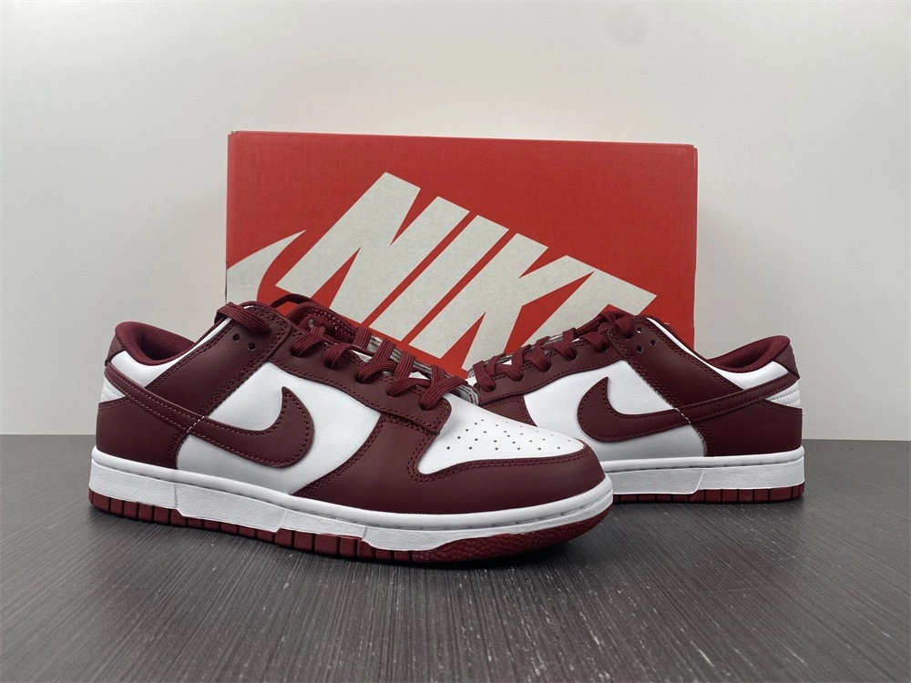 Seasonal Nike Dunk Low Bordeaux DD1503- 4579