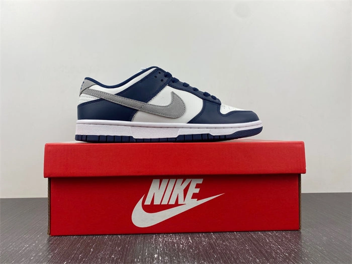 SportInspired Nike Dunk Low Summit White Midnight Navy FD9749- 4589
