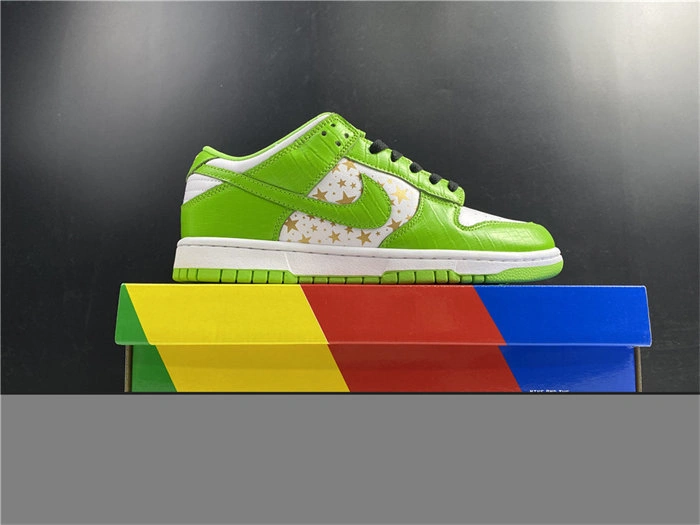 nike sb dunk low Svp*me stars mean green dh3228- practical 4873
