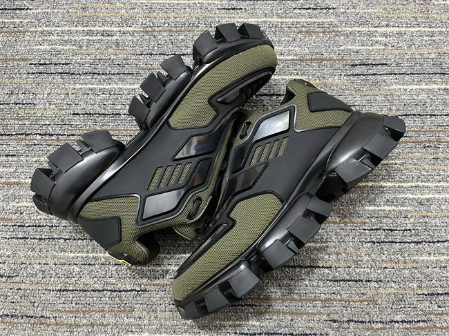 classic Pra*a cloudbust sneaker 3260