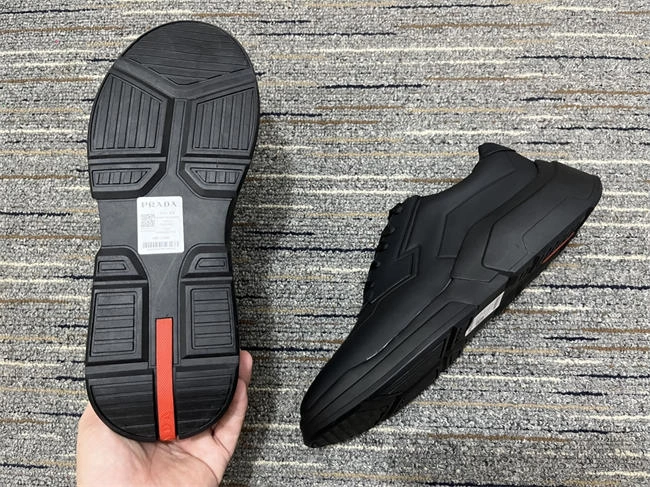 zipup Pra*a cup sneakers 3294