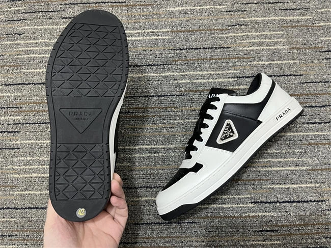 Pra*a leather sneaker fashionable 3307