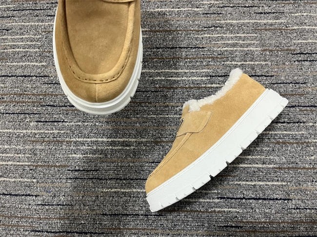 relaxedfit Pra*a sneaker women 3391